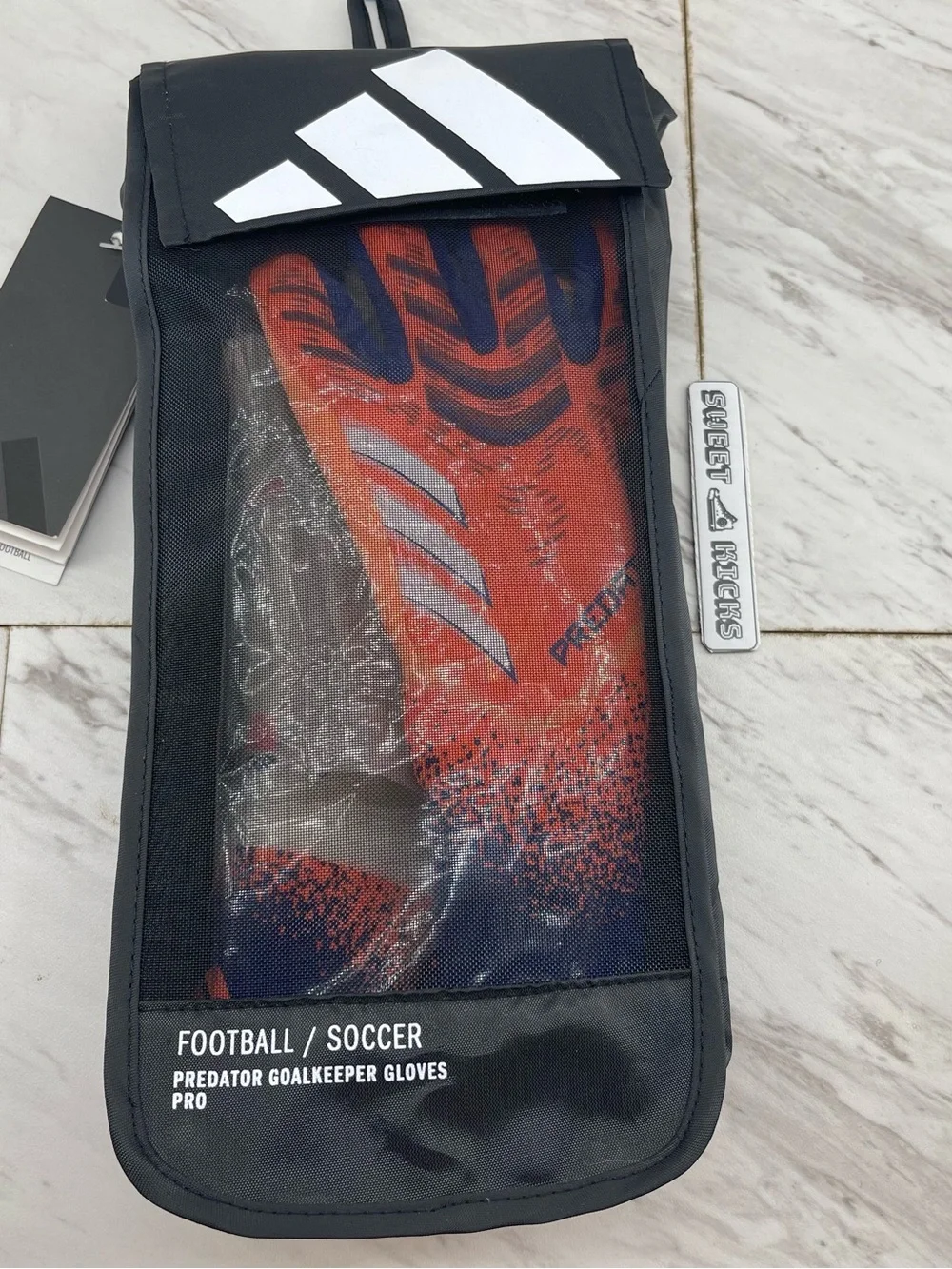 Adidas Predator Pro Goalkeeper Gloves